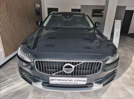 Volvo - V90