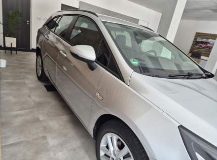 Opel - Astra