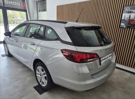 Opel - Astra