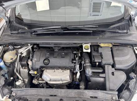 Peugeot - 308