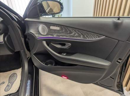 Mercedes-Benz - E-class