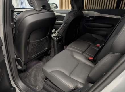 Volvo - XC90