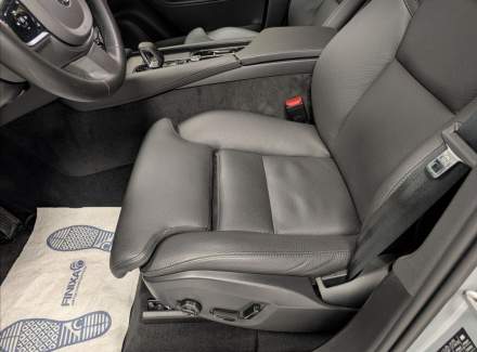 Volvo - XC90