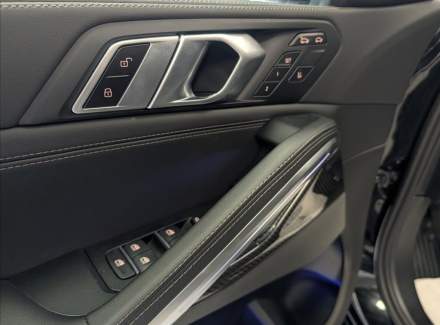BMW - X6