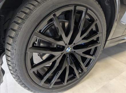 BMW - X6