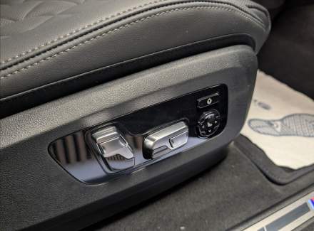 BMW - X6