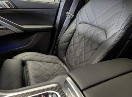 BMW - X6