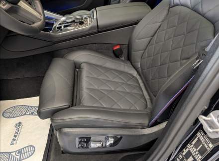 BMW - X6