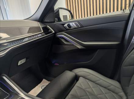 BMW - X6