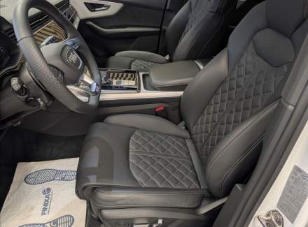 Audi - Q7