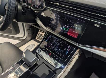 Audi - Q7