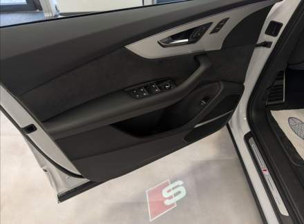 Audi - Q7
