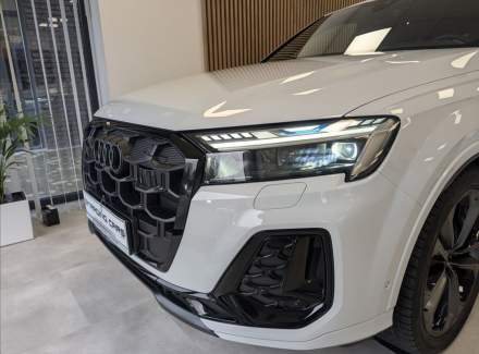 Audi - Q7