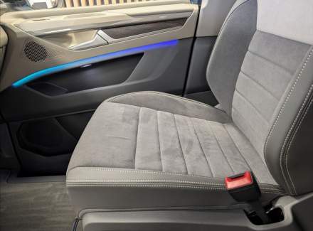 Volkswagen - Multivan