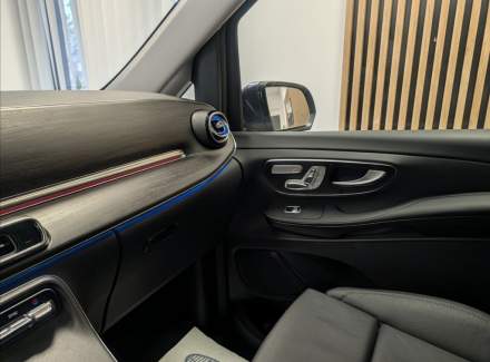 Mercedes-Benz - V-class