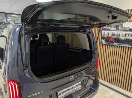 Mercedes-Benz - V-class