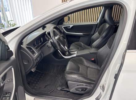 Volvo - XC60