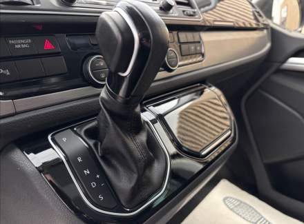 Volkswagen - Multivan