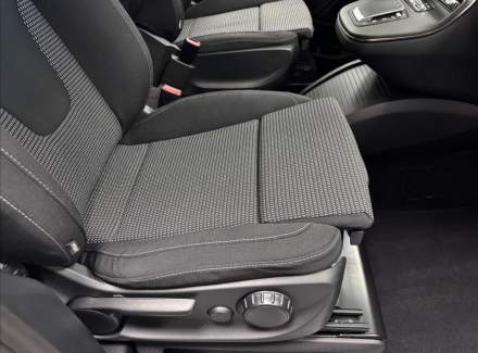 Mercedes-Benz - V-class