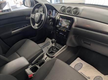 Suzuki - Vitara