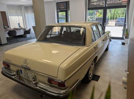 Mercedes-Benz - S-class