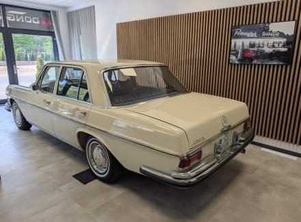 Mercedes-Benz - S-class