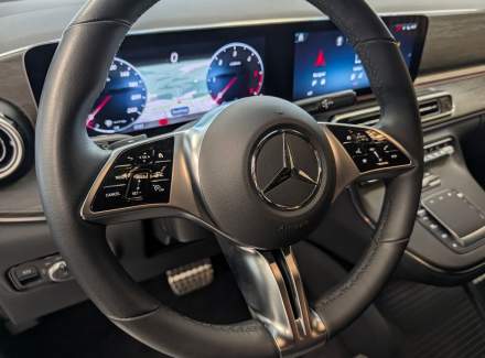 Mercedes-Benz - V-class