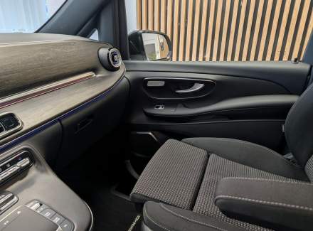 Mercedes-Benz - V-class