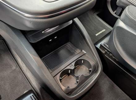 Mercedes-Benz - V-class