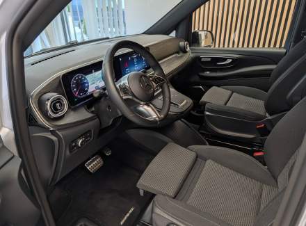 Mercedes-Benz - V-class