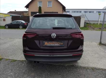 Volkswagen - Tiguan