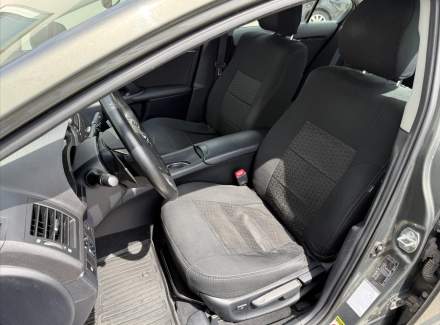 Toyota - Avensis