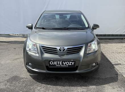 Toyota - Avensis