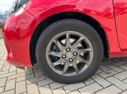 Toyota - Yaris