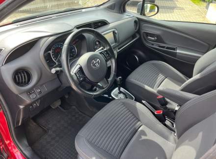Toyota - Yaris