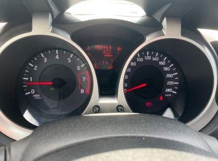 Nissan - Juke