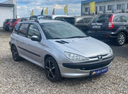 Peugeot - 206