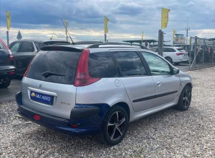 Peugeot - 206