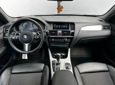 BMW - X3
