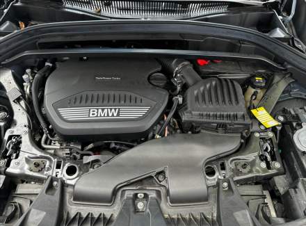 BMW - X1