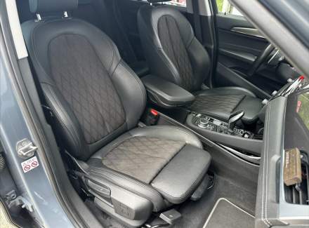 BMW - X1