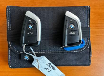 BMW - X1