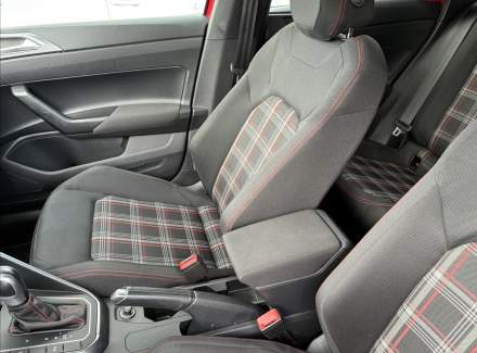 Volkswagen - Polo