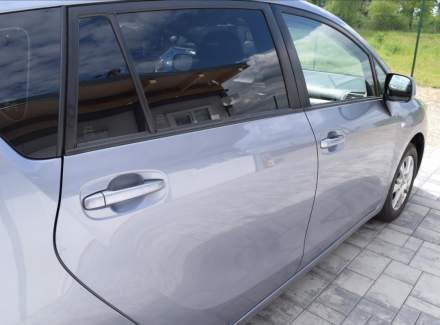 Toyota - Verso