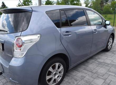 Toyota - Verso