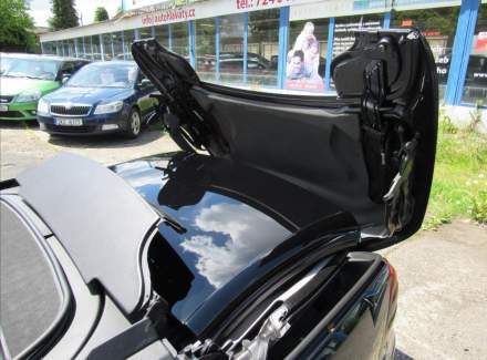 Mercedes-Benz - SL
