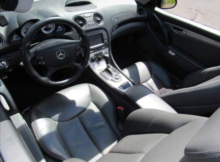Mercedes-Benz - SL