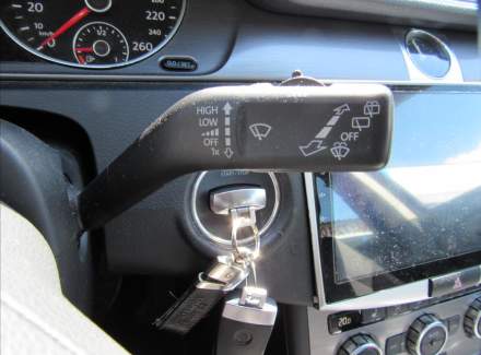 Volkswagen - Passat
