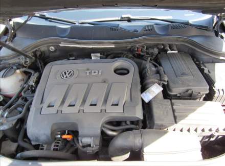 Volkswagen - Passat