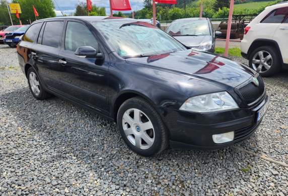 Škoda - Octavia
